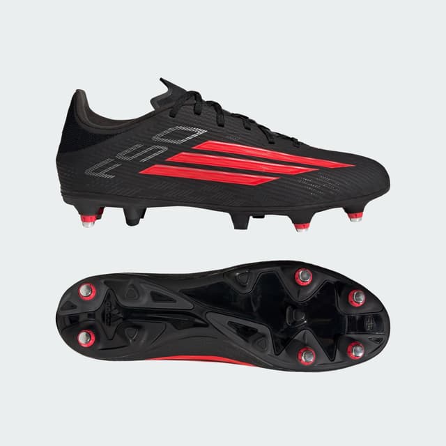 Adidas F50 League césped natural húmedo
