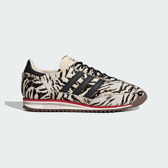 Adidas SL
