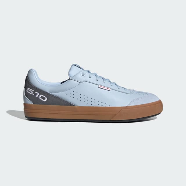 Adidas SLEUTH DLX