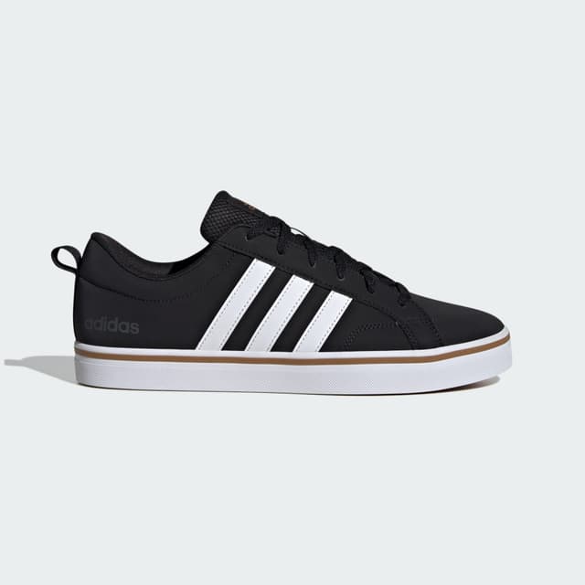 Adidas VS Pace