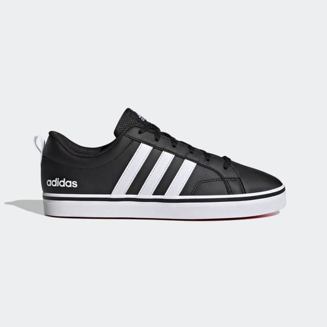 Adidas VS Pace