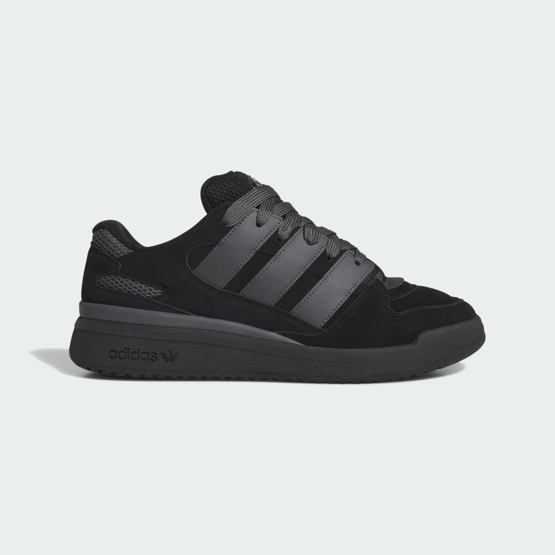Adidas Forum2000